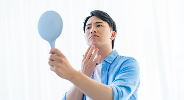 見た目も印象もワンランクアップ!「ヒゲ脱毛」について