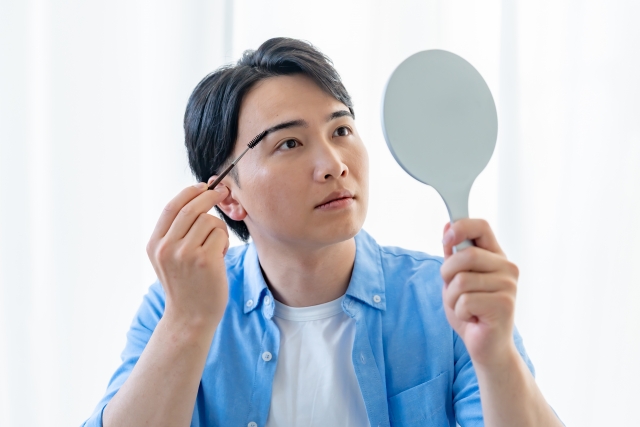 初心者でも簡単！メンズ眉毛サロン直伝の自然な眉メイク方法